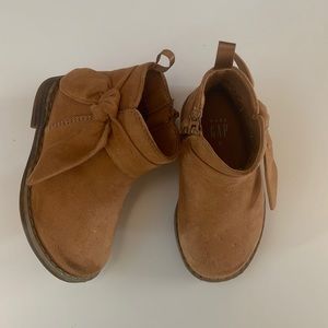 Baby Gap Toddler Bow Ankle Boots | 5T | Gently Used